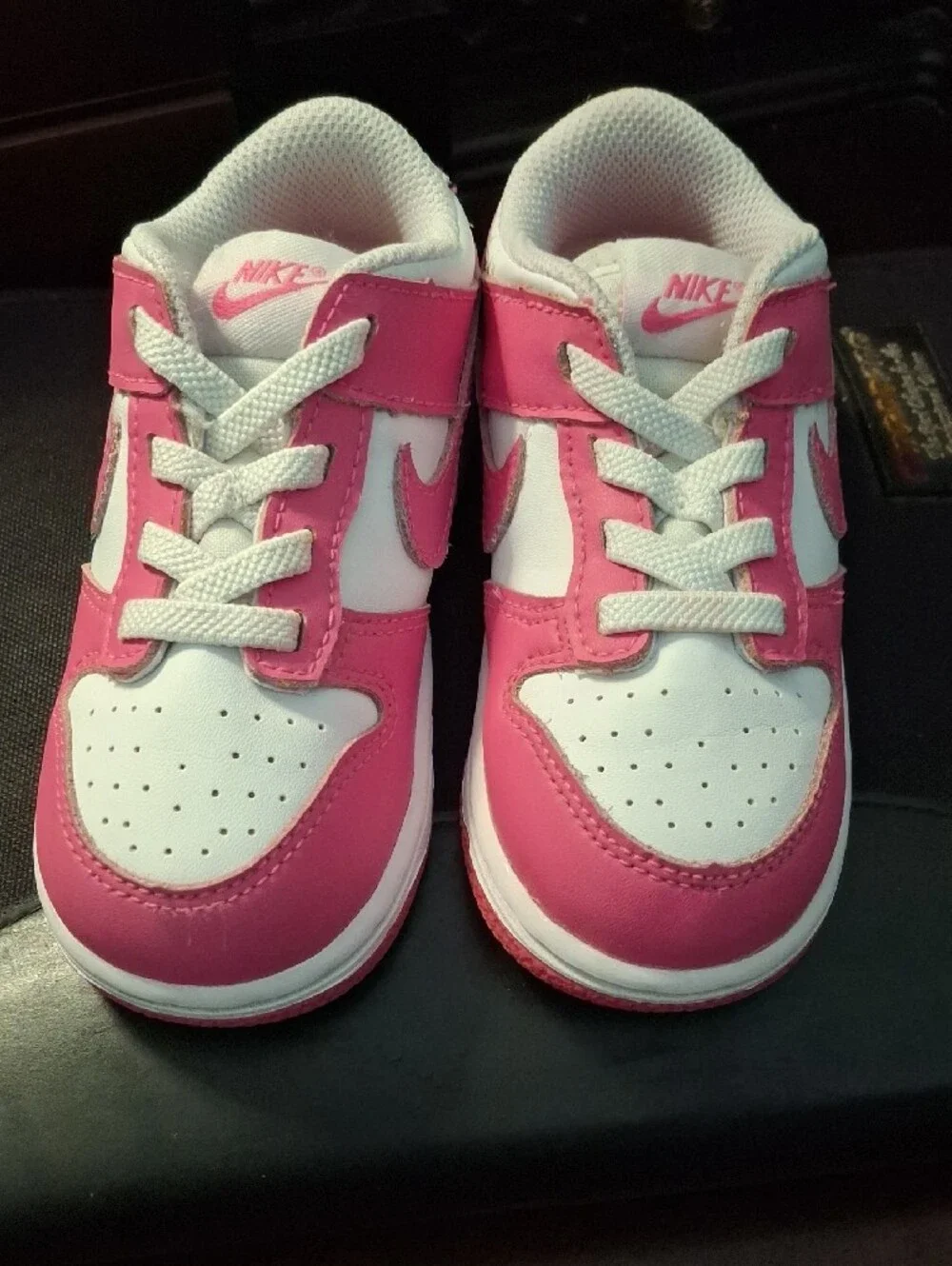 Nike Kids White and Pink Low-Top Sneakers